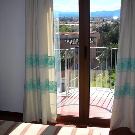 Dessole Bed and Breakfast 3*