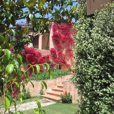 Dessole Bed and Breakfast 3*